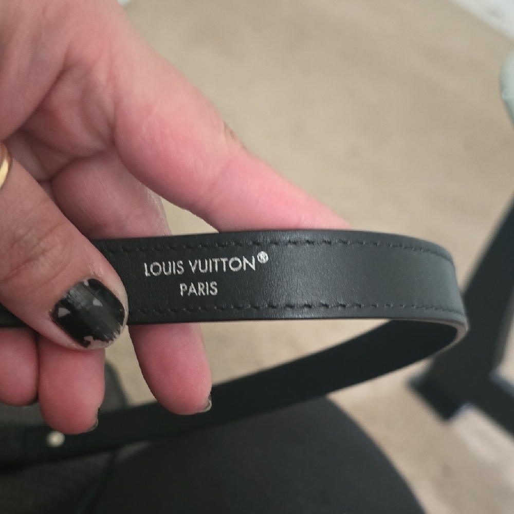 Louis Vuitton Black Purse Strap